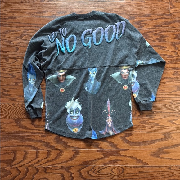 ⭐️Disney Villains Gray Sweatshirt - Picture 2 of 2